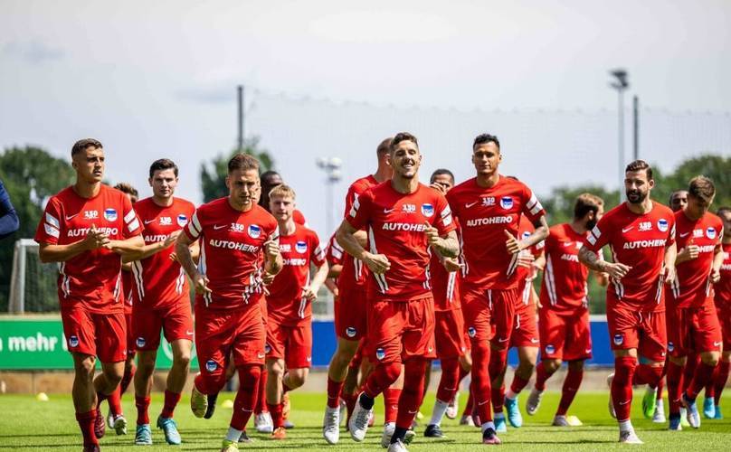 关于冲刺阶段德国杯焦点战,那不勒斯状态回暖,管理层满意,身体对抗强度拉满的信息-开云体育官网